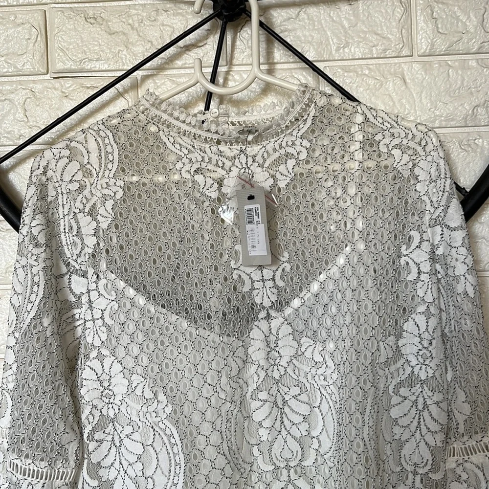 RIVER ISLAND New, Never Been Worn Lace Top with Tags. - Picture 2 of 4